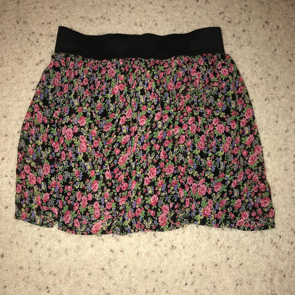 💗 2 for 7$💗 Skater skirt with elastic band